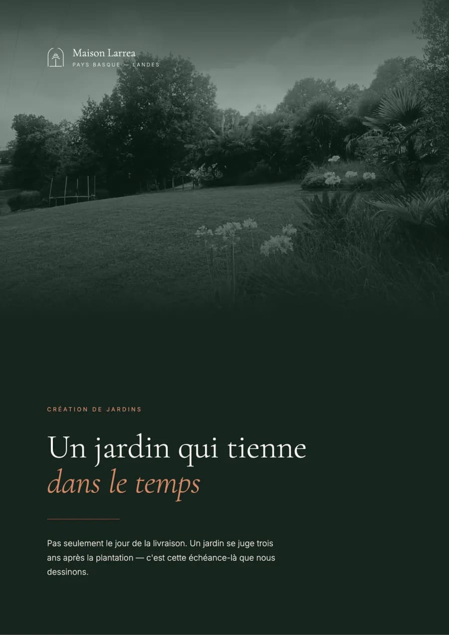 Couverture de la plaquette Création de jardins : massif exotique en bichromie verte, titre « Un jardin qui tienne dans le temps »